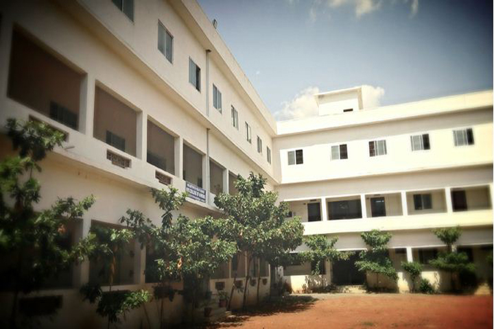 https://cache.careers360.mobi/media/colleges/social-media/media-gallery/12739/2018/12/17/Campus View of RVS College of Nursing, Coimbatore_Campus View.JPG